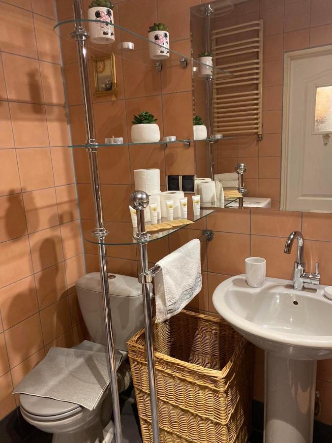 Appartamento Zapustna Nowa Varsavia Esterno foto